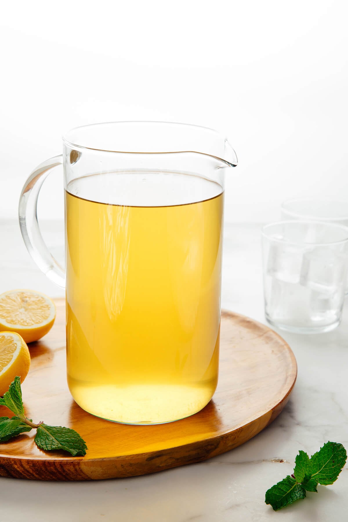 pitcher of cold brew iced tea